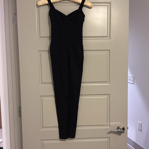 Buffbunny Shape Seamless Jumpsuit - Picture 4 of 4